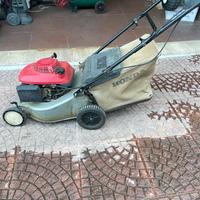 Tosaerba a scoppio Honda