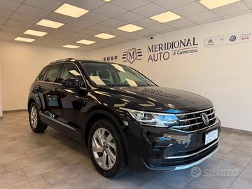 Volkswagen Tiguan 2.0 TDI 150 CV SCR DSG Elegance
