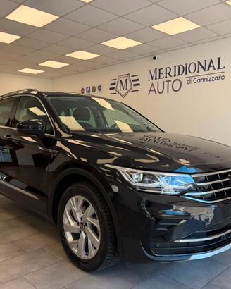 Volkswagen Tiguan 2.0 TDI 150 CV SCR DSG Elegance