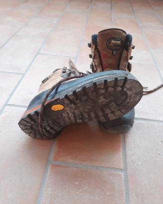 Scarponi Meindl donna taglia 38,5