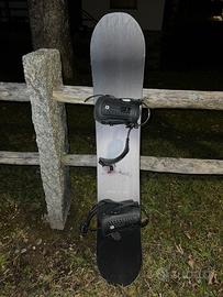 Tavola da snowboard Nitro T1 + Attacchi Unionforce