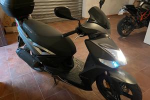 Scooter kymco