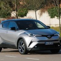 Toyota CH-R ECV-T 2017 1.8 Full Hybrid