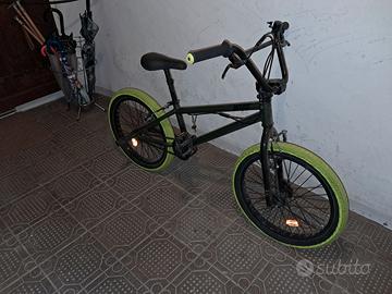 Bicicletta 20 pollici bmx decathlon
