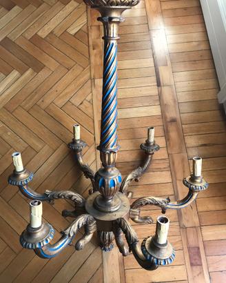Lampadario Antico in legno