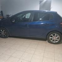 Peugeot 208 ok neopatentati 