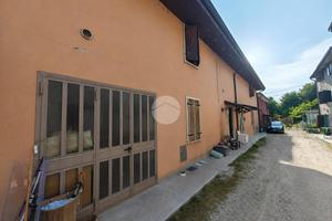 BIFAMILIARE A CASTELNUOVO DEL GARDA