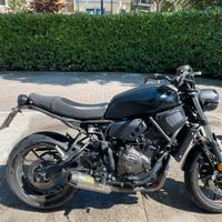 Yamaha xsr 700 2021