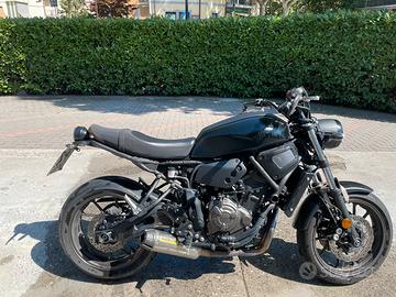 Yamaha xsr 700 2021