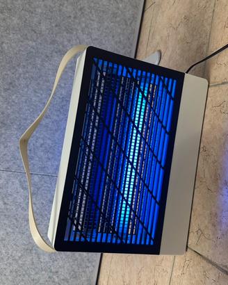 Lampada antizanzare elettrica