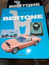 Bertone - Giorgio Nada Editore