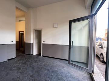 2Luci Bottega Acquedotto Greco/Via delle Viole