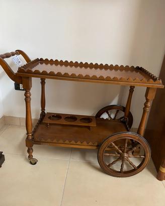 Carrello porta vivande