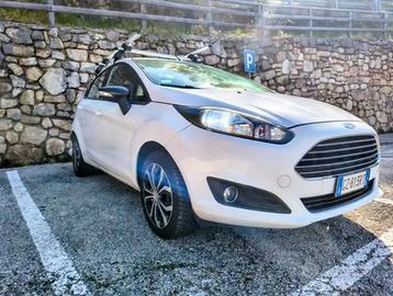 Fiesta 5p 1.4 16v Titanium Business Gpl