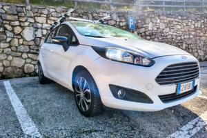 Fiesta 5p 1.4 16v Titanium Business Gpl