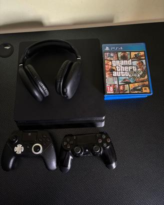 PS4 Slim + controller + giochi + cuffie