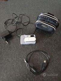 Macchina fotografica vintage BENQ con accessori