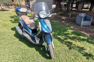 Piaggio Beverly 300 Tourer