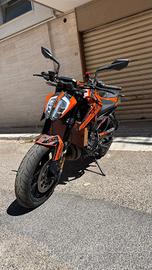 Ktm Duke 890