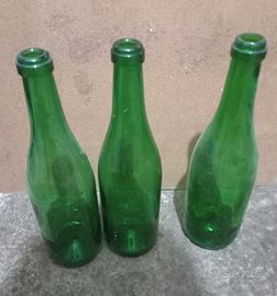 Bottiglie in vetro per imbottigliare vino
