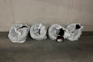 Yokohama gomme invernali 225/55 R18 98V