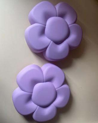 Lampade Upplyst ikea a led da parete fiore lilla