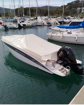 Orizzonti Nautilus 6,70 con Mercury 115 cv