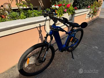 Bicicletta elettrica e-MTB