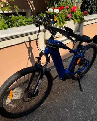 Bicicletta elettrica e-MTB