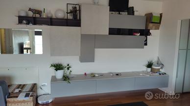 Parete attrezzata tomasella