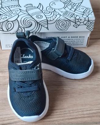 Scarpe bambino Clarks modello Ath Flux T, blu navy