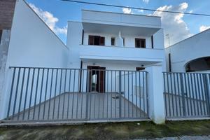 Villetta ristrutturata vicino mare e centro