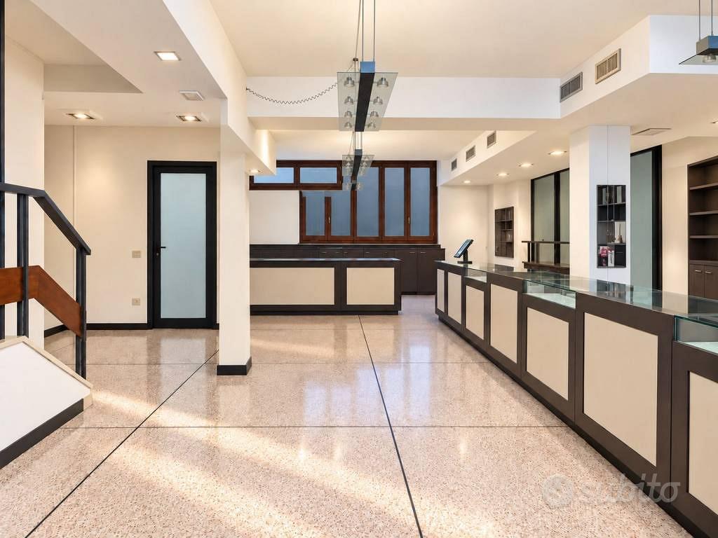 Immobile di 160 m² con 4 locali a Milano - Vista 5