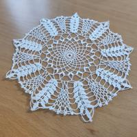 Centrini all’uncinetto fatti a mano 27 cm Foglie