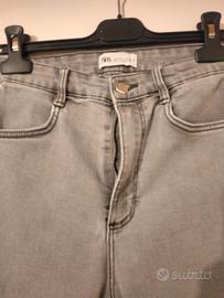 Pantaloni jeans Zara