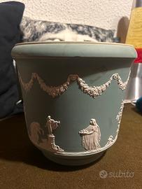 Cache pot Wedgwood
