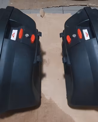Borse rigide e telaietti Yamaha fz6 s2