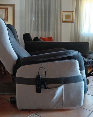 Poltrona elettrica reclinabile rialzabile