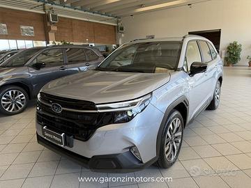 Subaru Forester 2.0i e-Boxer MHEV CVT Lineart...