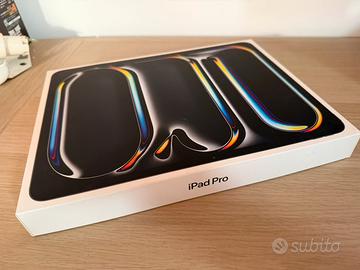 iPad Pro 13" M4, 256GB, WiFi, nero, batteria 100%