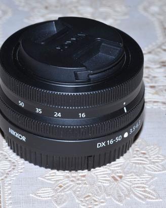 Nikon Z DX 16-50 F3.5-6.3 VR + filtri