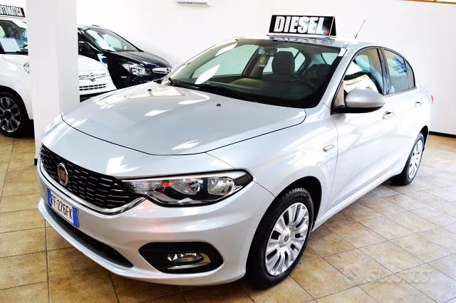FIAT Tipo (2015-->) Tipo 1.6 Mjt 4 porte Opening Edition