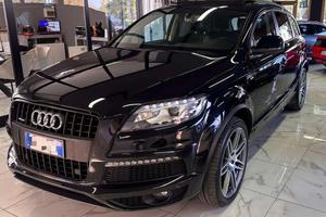 Audi Q7 2013 S-line