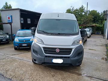 Fiat Ducato Tetto alto passo medio