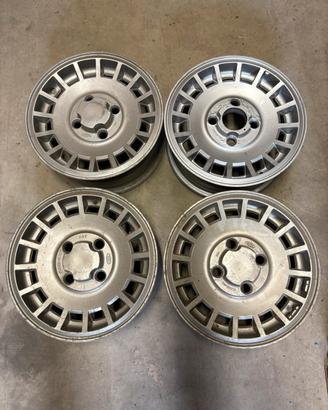 Cerchi in lega Ford Cortina/Fiesta/Granada 5,5x13