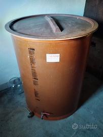 Botte vino, tino, cisterna, serbatoio, recipiente