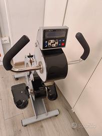 Pedaliera elettrica per ginnastica attiva e passiv