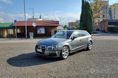 AUDI A3 SPB 1.6 TDI 116 CV S tronic Business