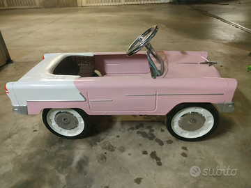 Macchinina a pedali mod Chevy 56 3/5 anni