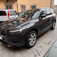 Volvo XC 90 B5 (d) AWD automatico 7 posti Momentum